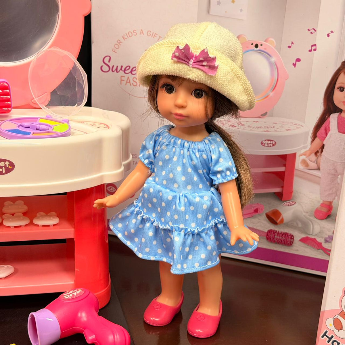 Pretend Play Girls Dressing Table With Doll