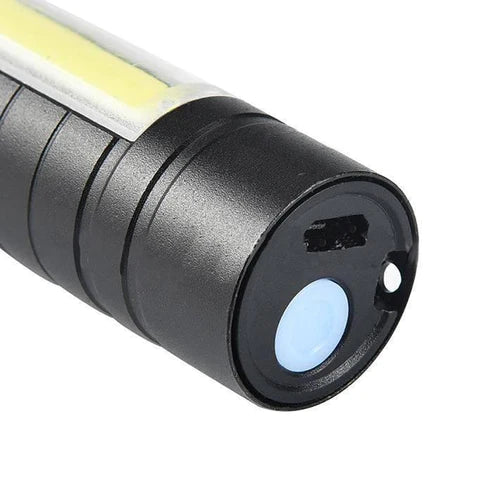 Telescopic Zoom Flashlight