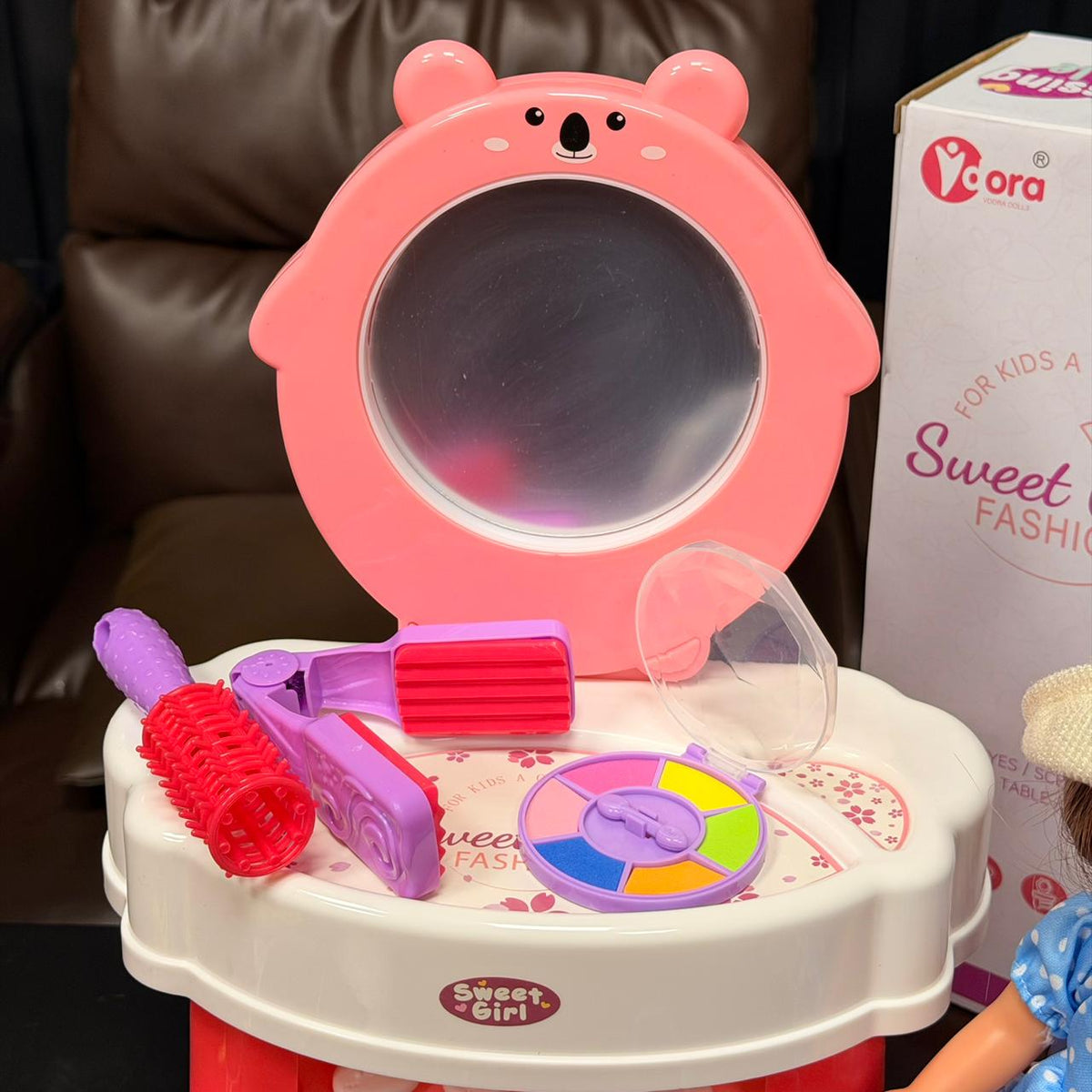 Pretend Play Girls Dressing Table With Doll