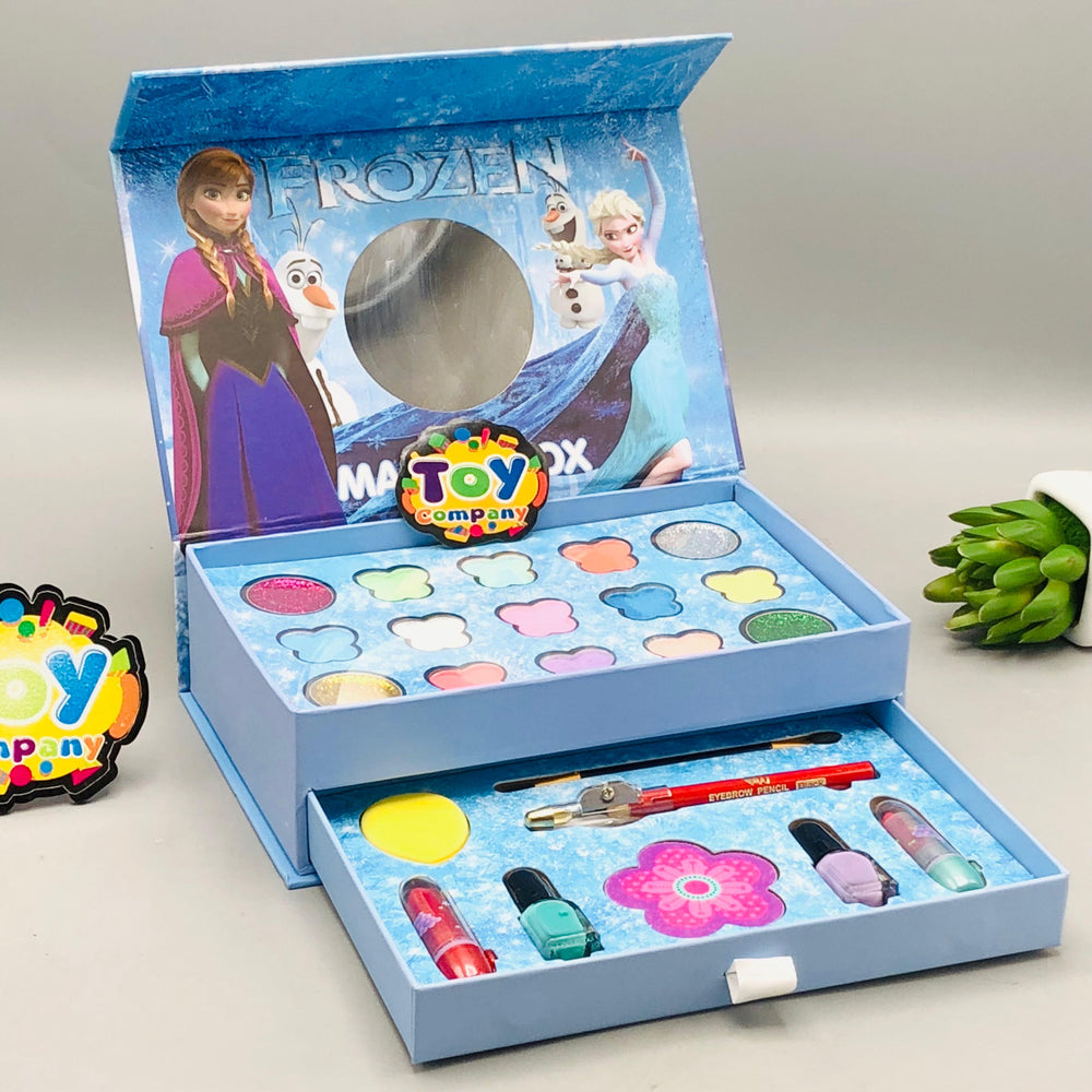 24Pcs Realistic Frozen Beauty Makeup Briefcase