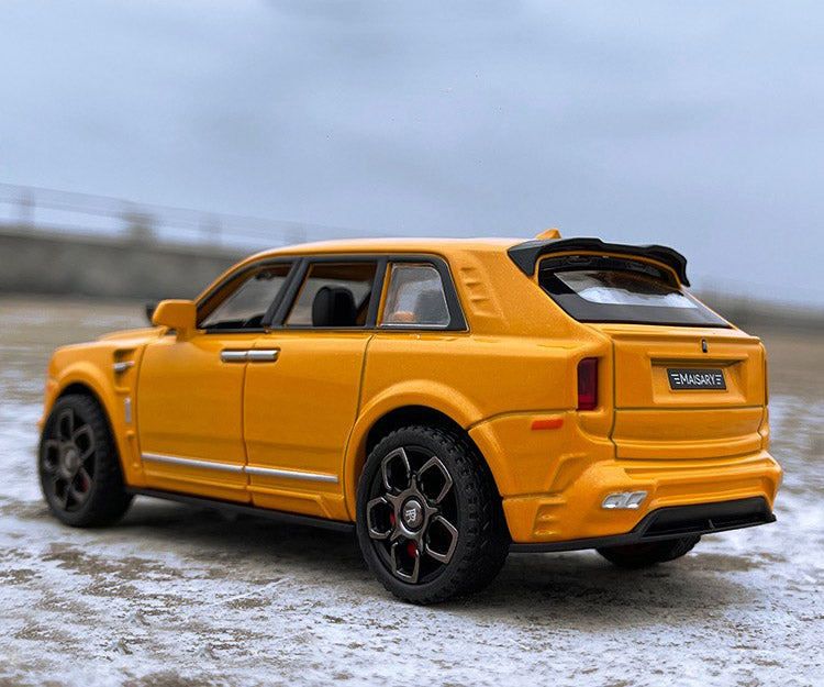 1:36 Rolls Royce Cullinan Model Car