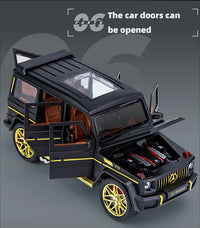 1:24 Diecast AMG G63 Model Car With Smoke