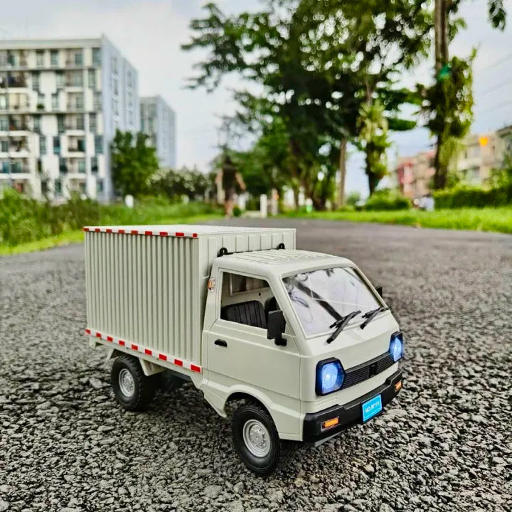 2.4GHz RC Cargo Pickup Truck With Lights