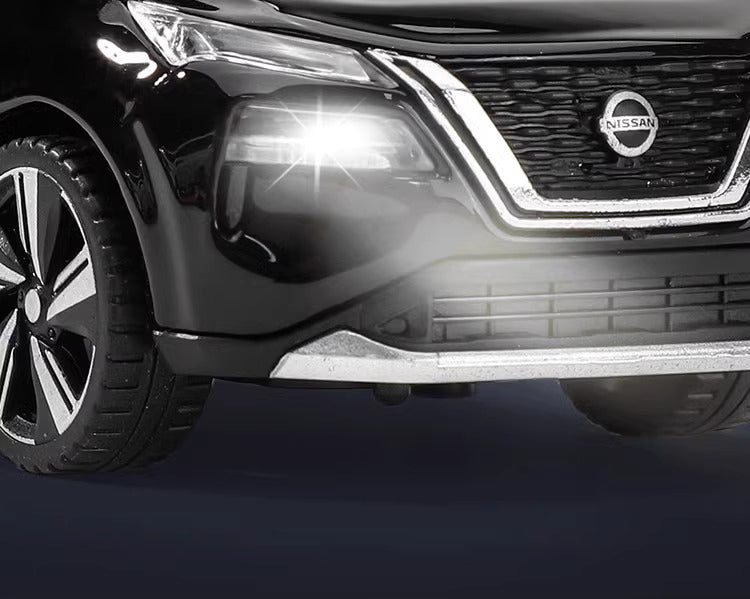 1:32 Diecast Nissan X-Trail Light & Sound Model Car