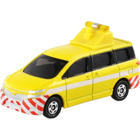 1:64 Takara Tomy Nissan Elgrand Road Patrol Model Car