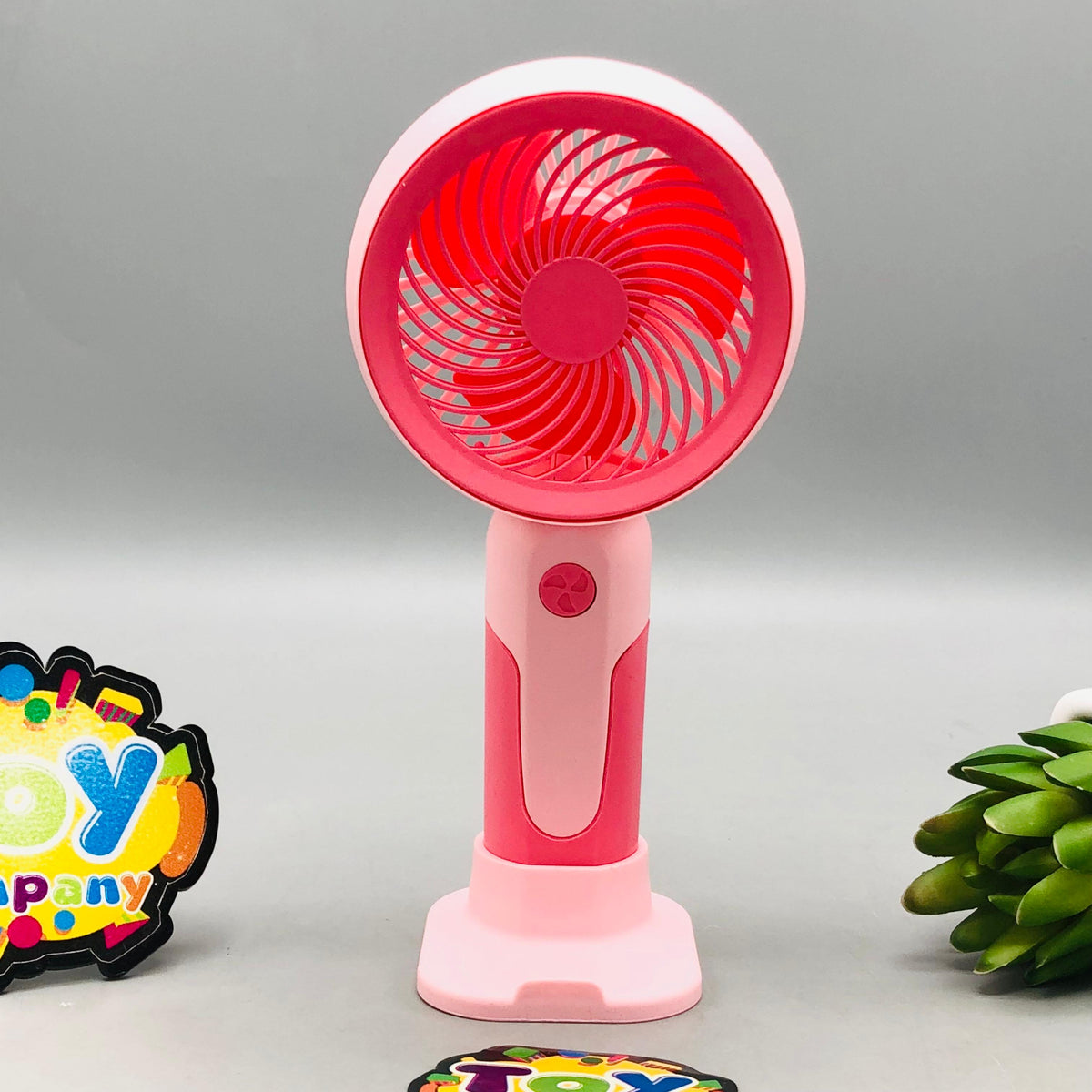 7" Rechargeable Three Wind Speed Tabletop Fan