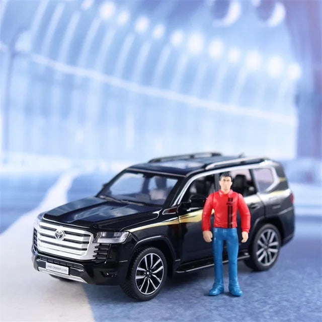 1:32 Diecast Land Cruiser LC300 SUV With Miniature