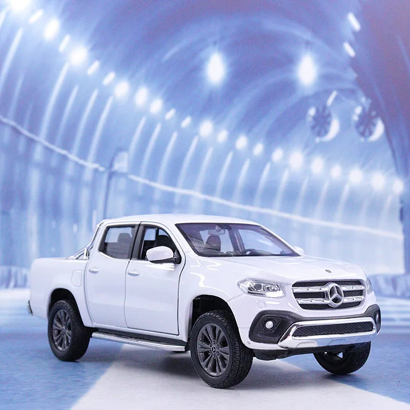 1:27 Welly Diecast Mercedes Nenz X-Class Pickup Truck