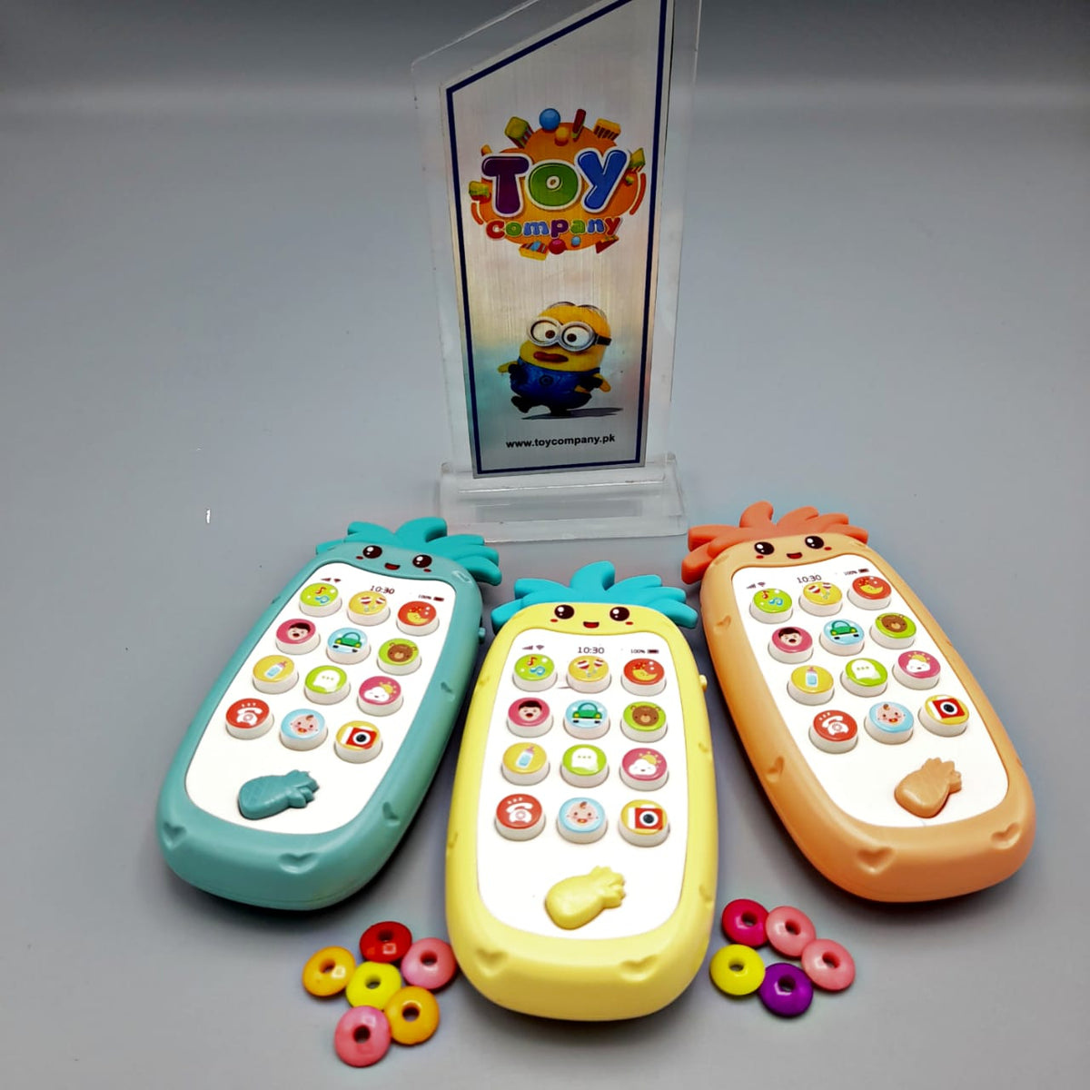 Pineapple Shape Simulated Mobile Phone