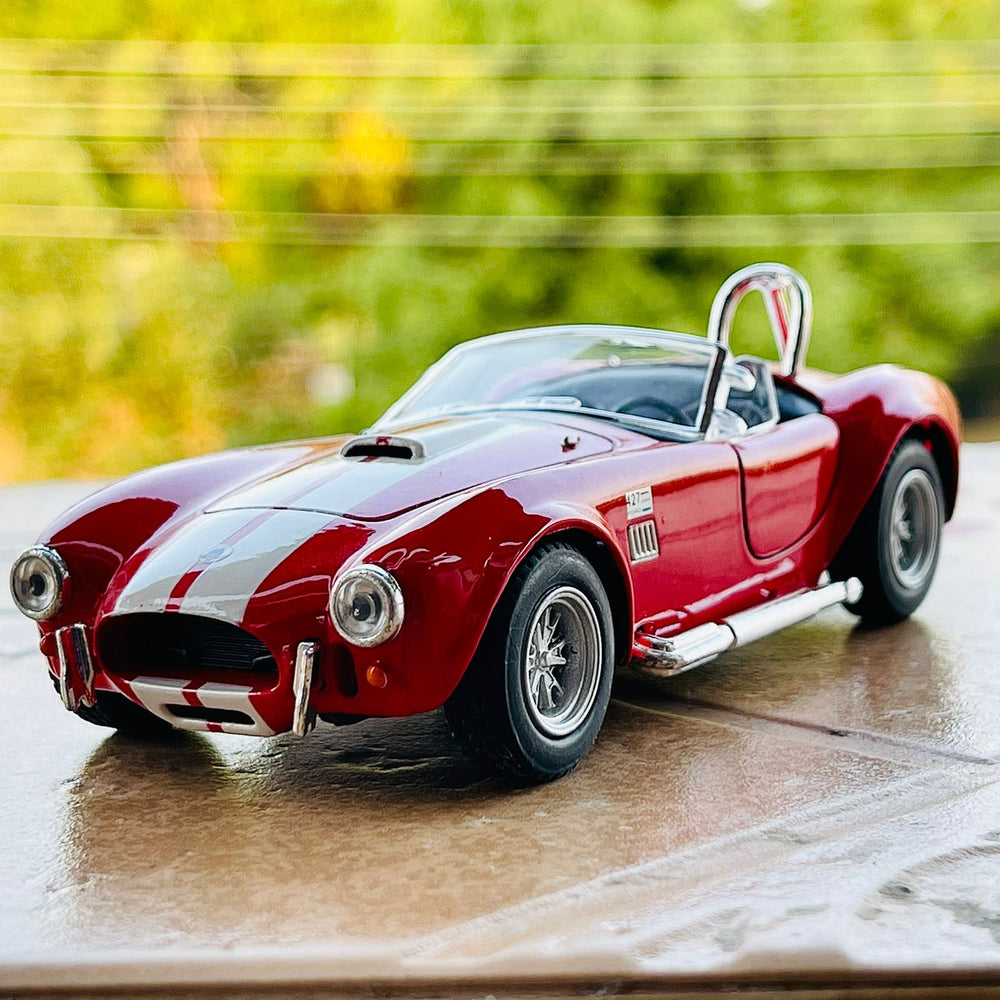Kinsmart 1965 Shelby Cobra 427 S/C
