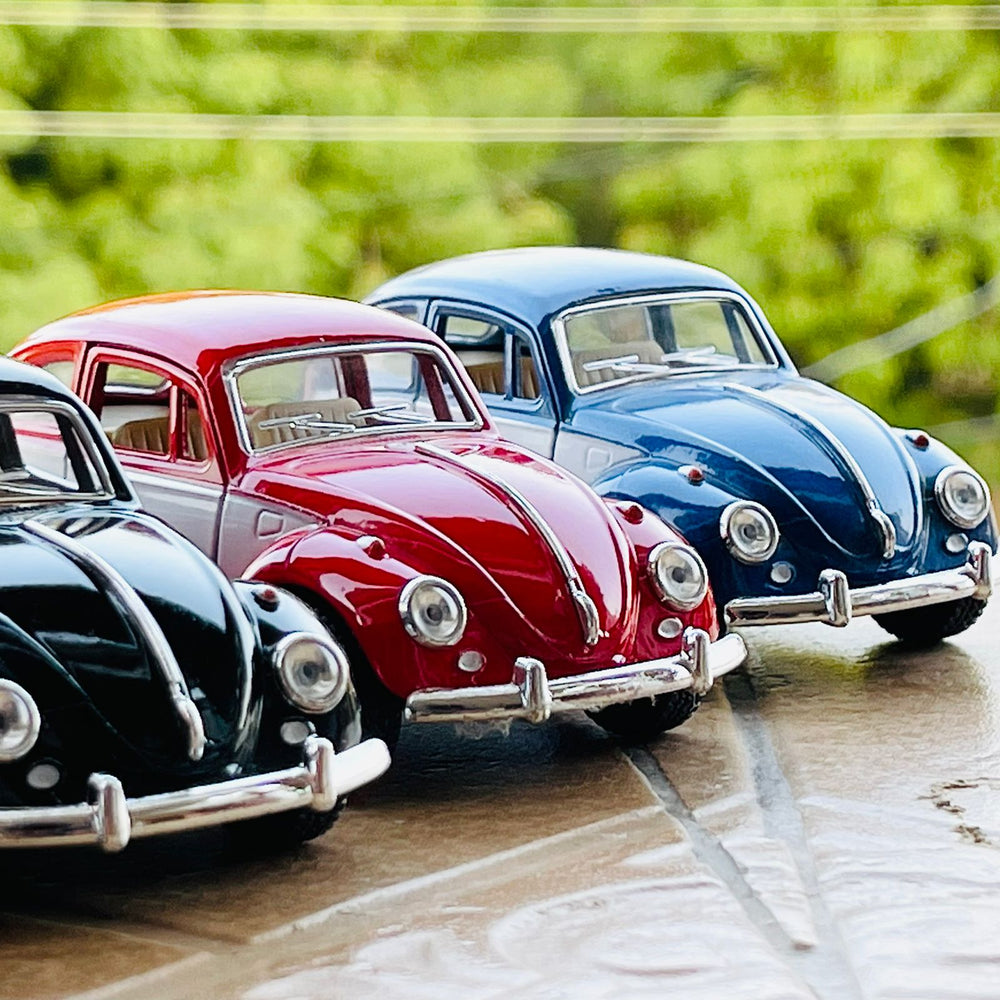 Kinsmart 1:32 Scale Classical Beetle