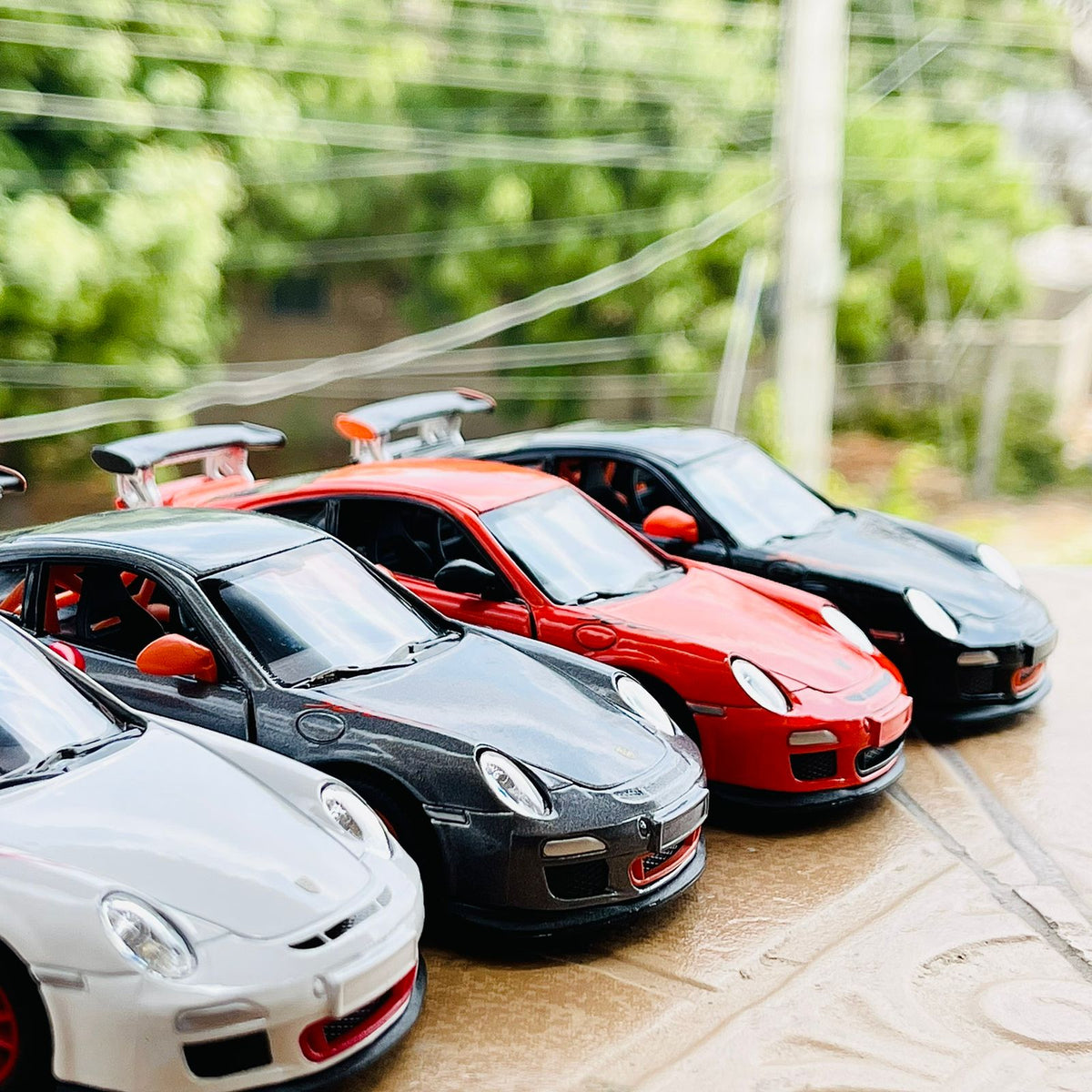 Kinsmart Metal Body 2010 Porsche 911 GT3 RS