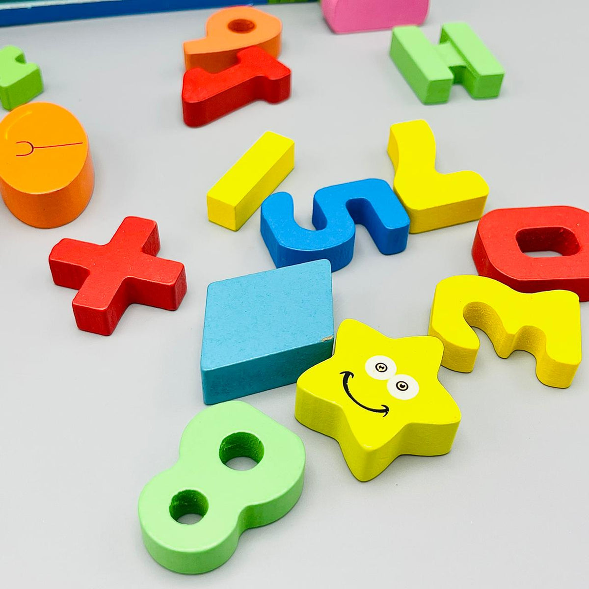 Marine Digital Wisdom House - Shapes Box