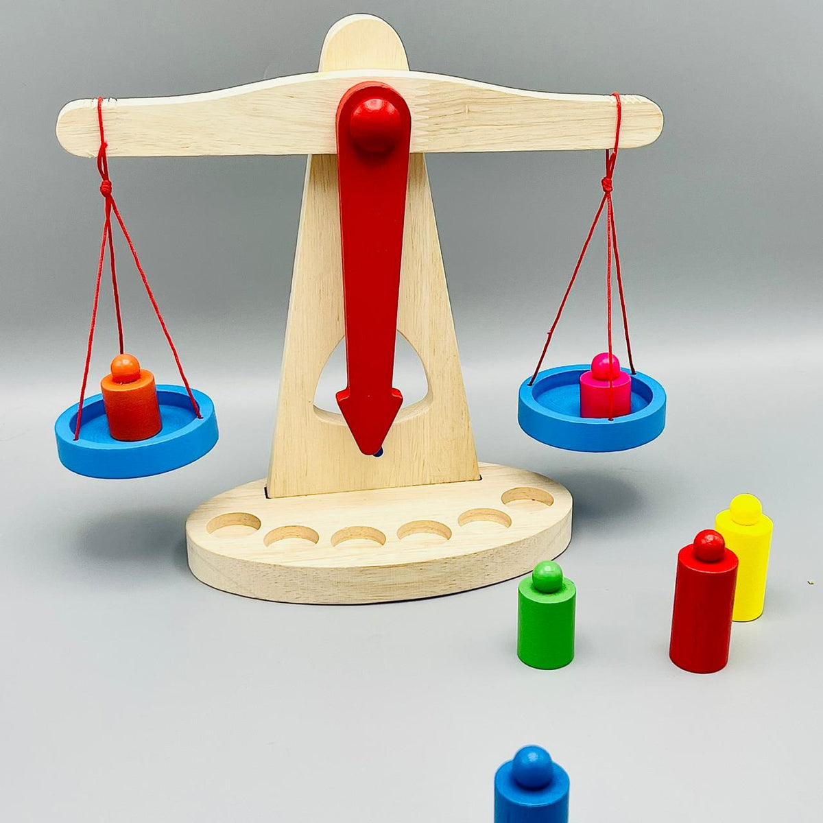 Montessori Wooden Balance Beam Scale