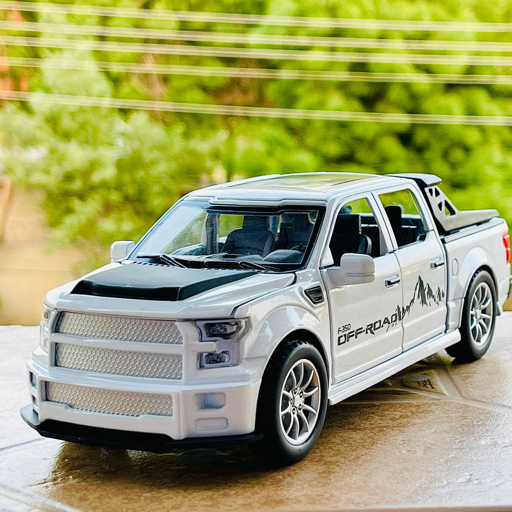 Diecast Ford Raptor Off Road Pick up Truck