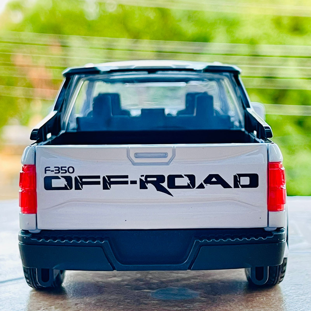 Diecast Ford Raptor Off Road Pick up Truck