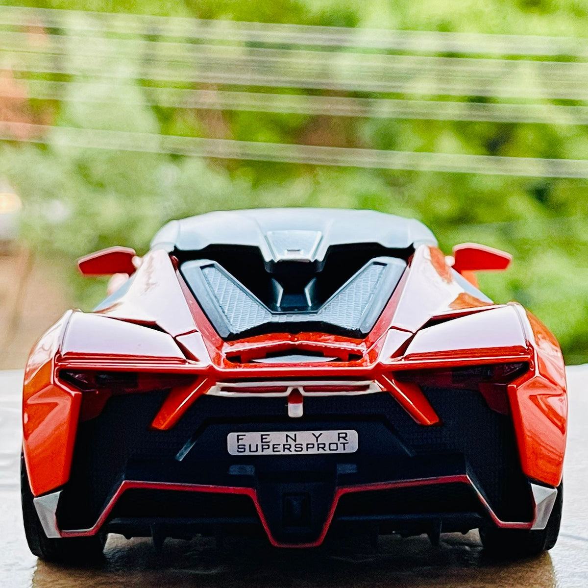 Diecast Lykan FENYR Super Sport Model Car