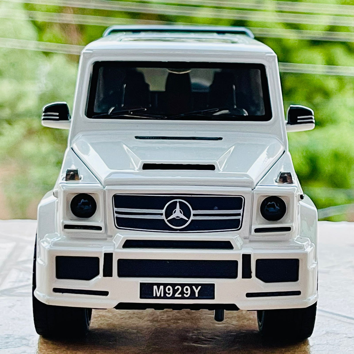 1:24 Scale Diecast Mercedes Benz G Class AMG