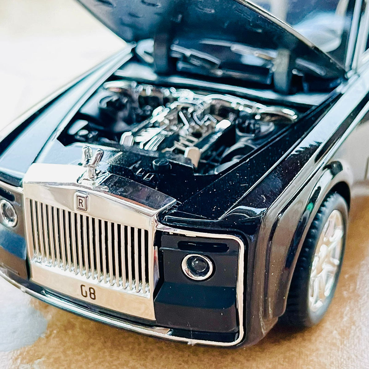 Diecast Rolls Royce 1:24 Sweptail