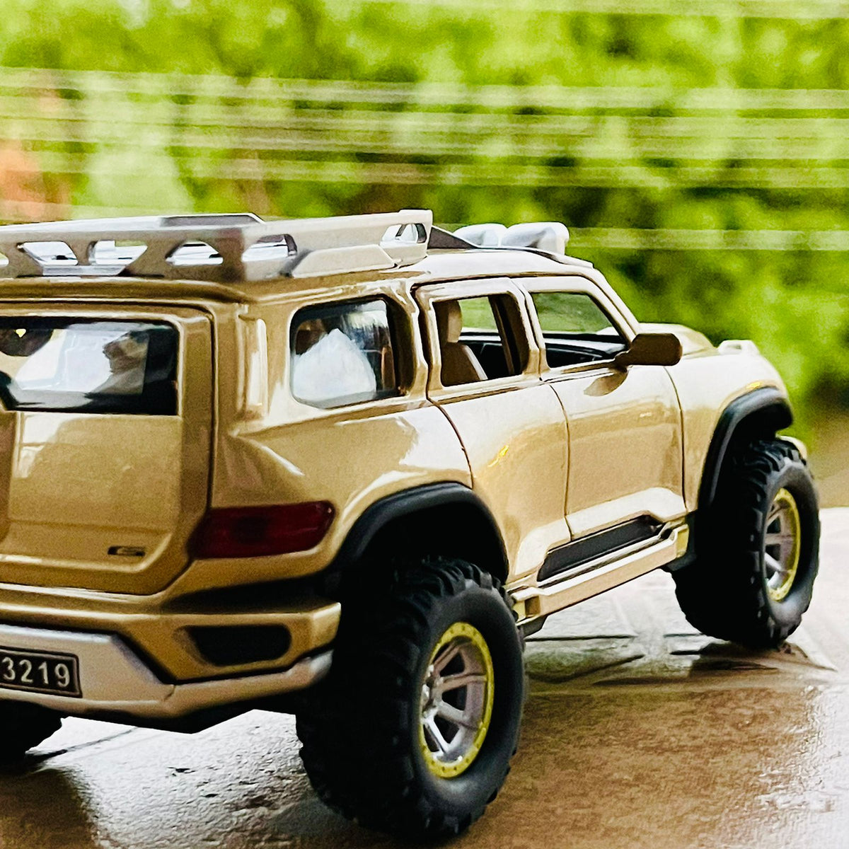 Diecast Mercedes Energ Force Off Road Model Car