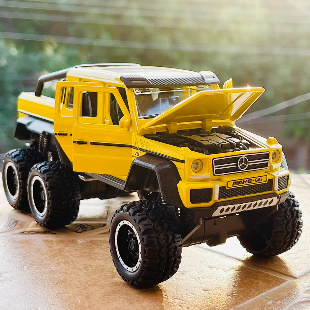 Diecast 1:24 Scale Mercedez AMG G63 6x6
