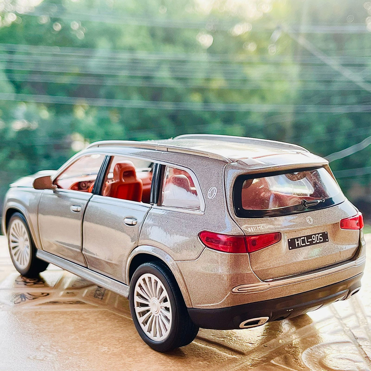 1:22 Diecast Mercedes Benz GLS