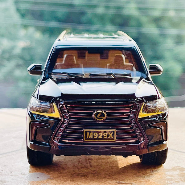 Diecast 1:24 Scale Lexus LX570 - Black & Gold