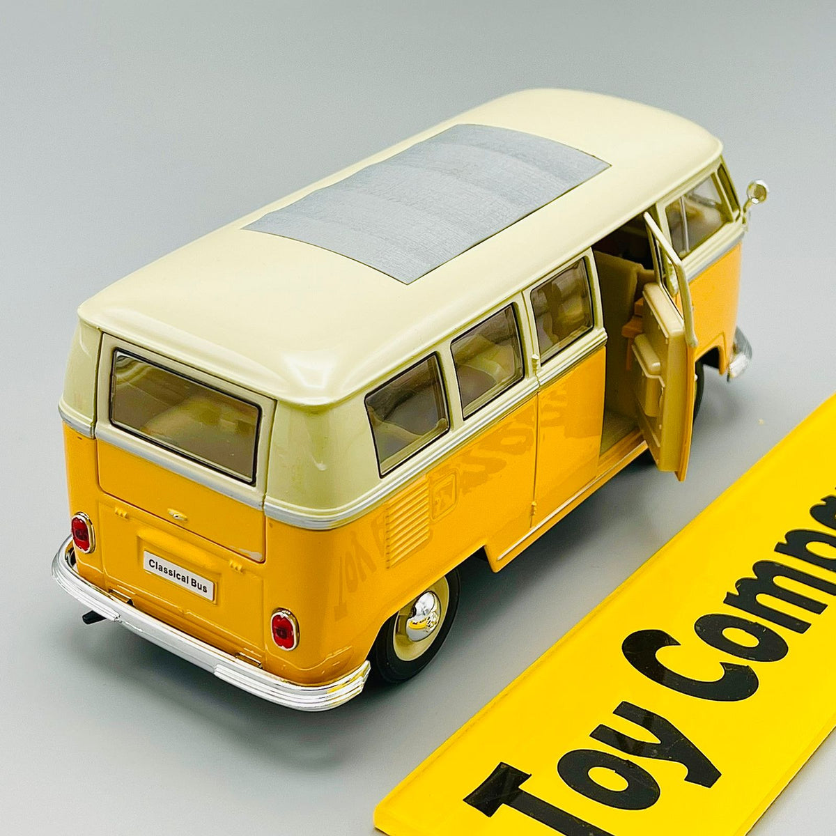 1:24 Scale 1963 Volkswagen T1 Classical Bus