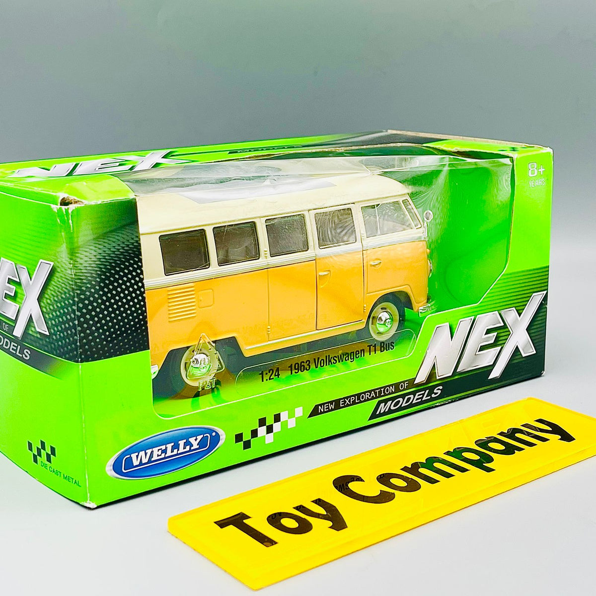 1:24 Scale 1963 Volkswagen T1 Classical Bus