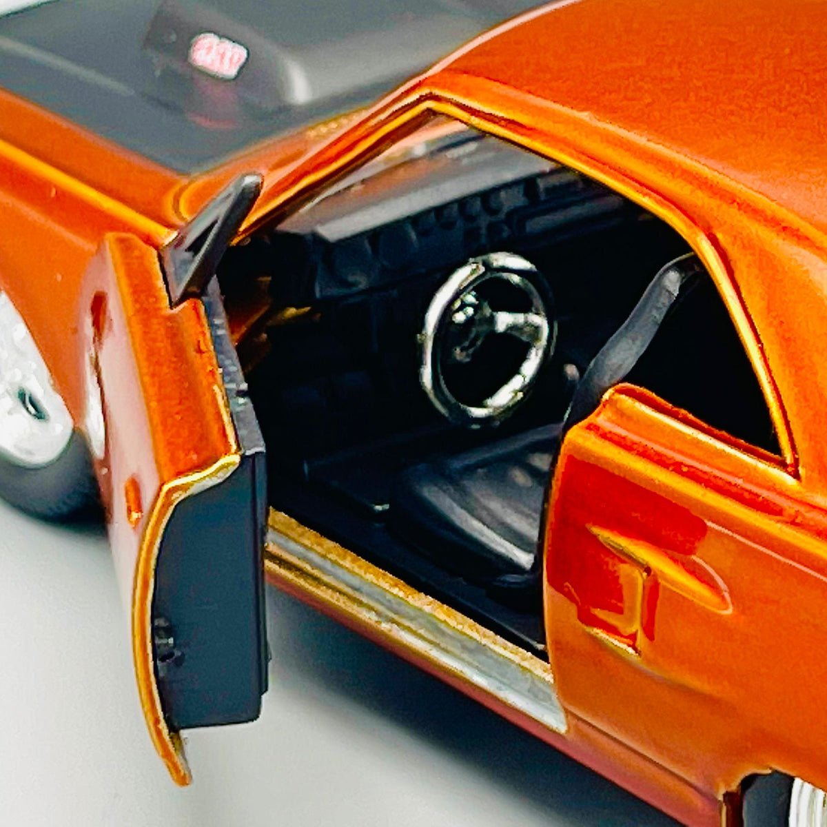 Fast & Furious Die-cast Plymouth Road Runner