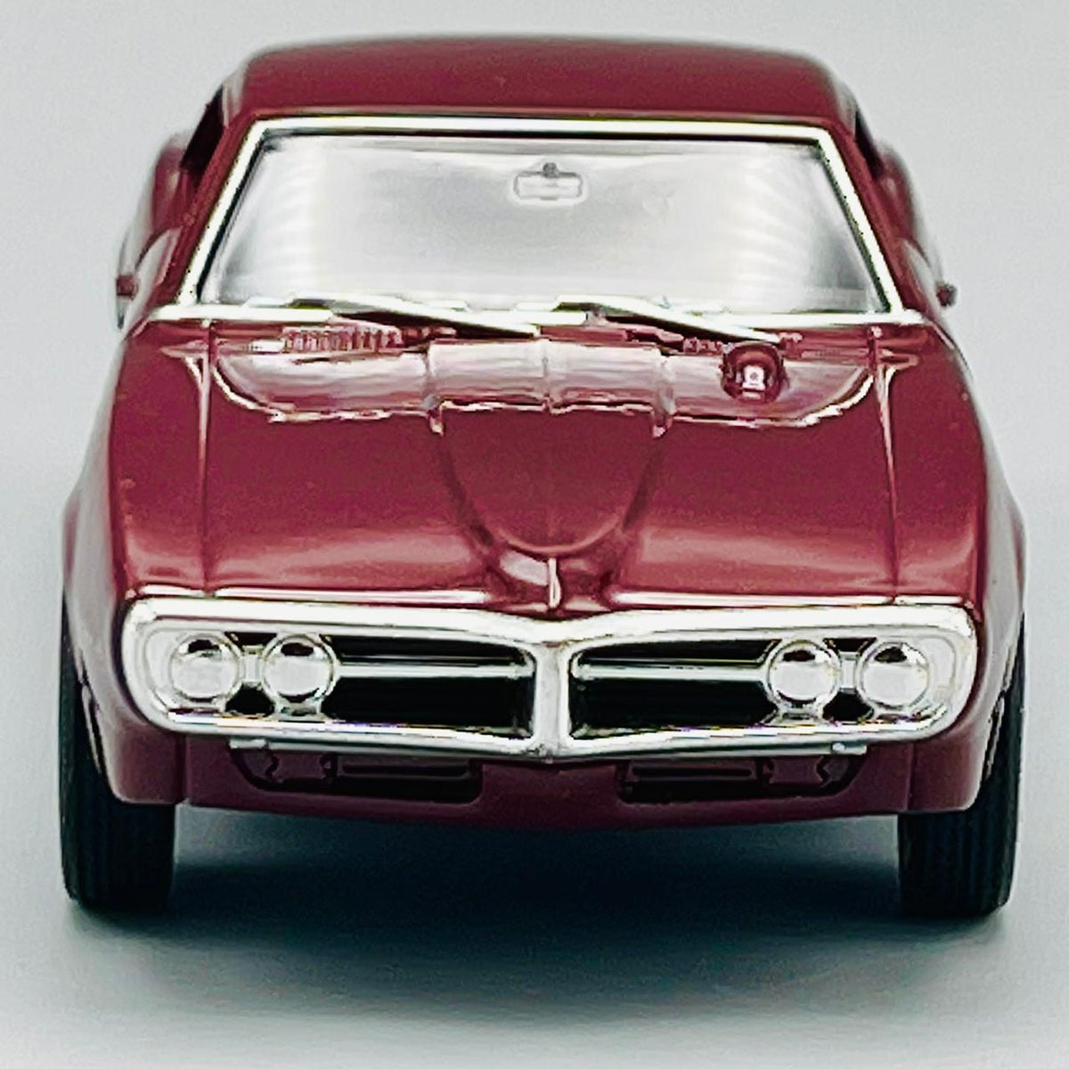 Die-cast 1967 Pontiac Fire-bird - Welly