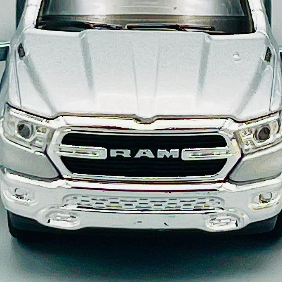 Die-cast 2019 RAM 1500 - Welly