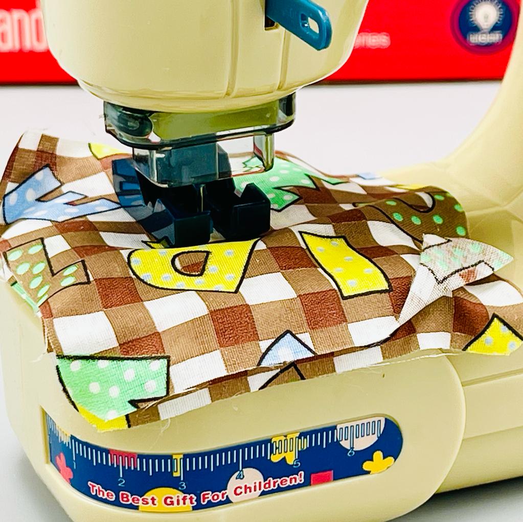 Realistic Sewing machine & Iron