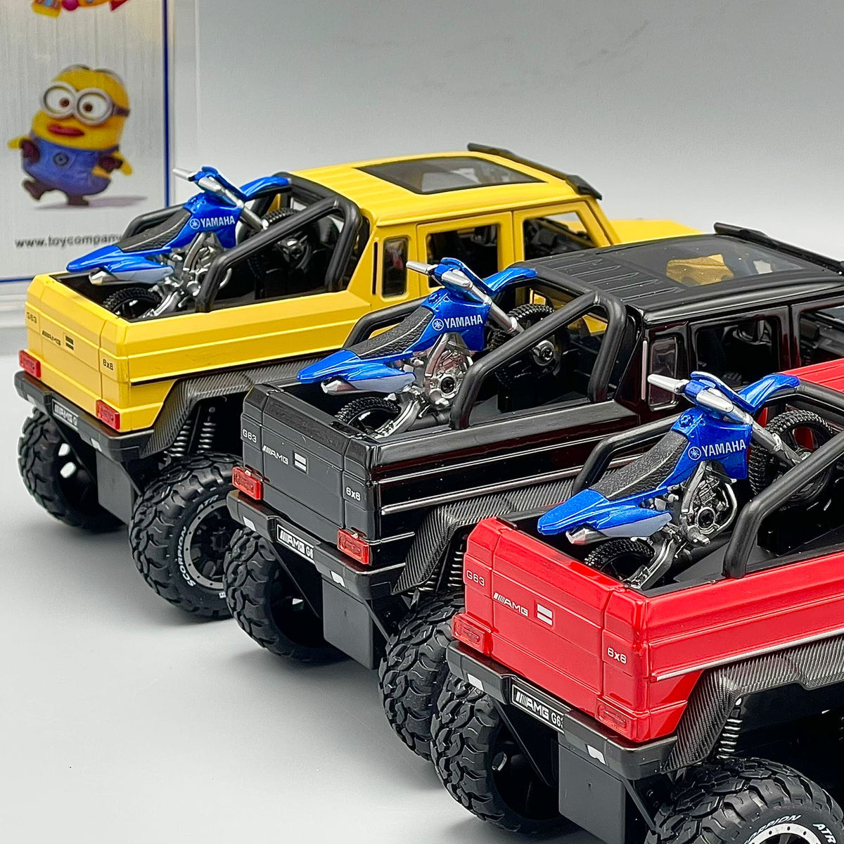 Diecast Metal Mercedes G63 AMG 6X6 Model Car with Yamaha Bike