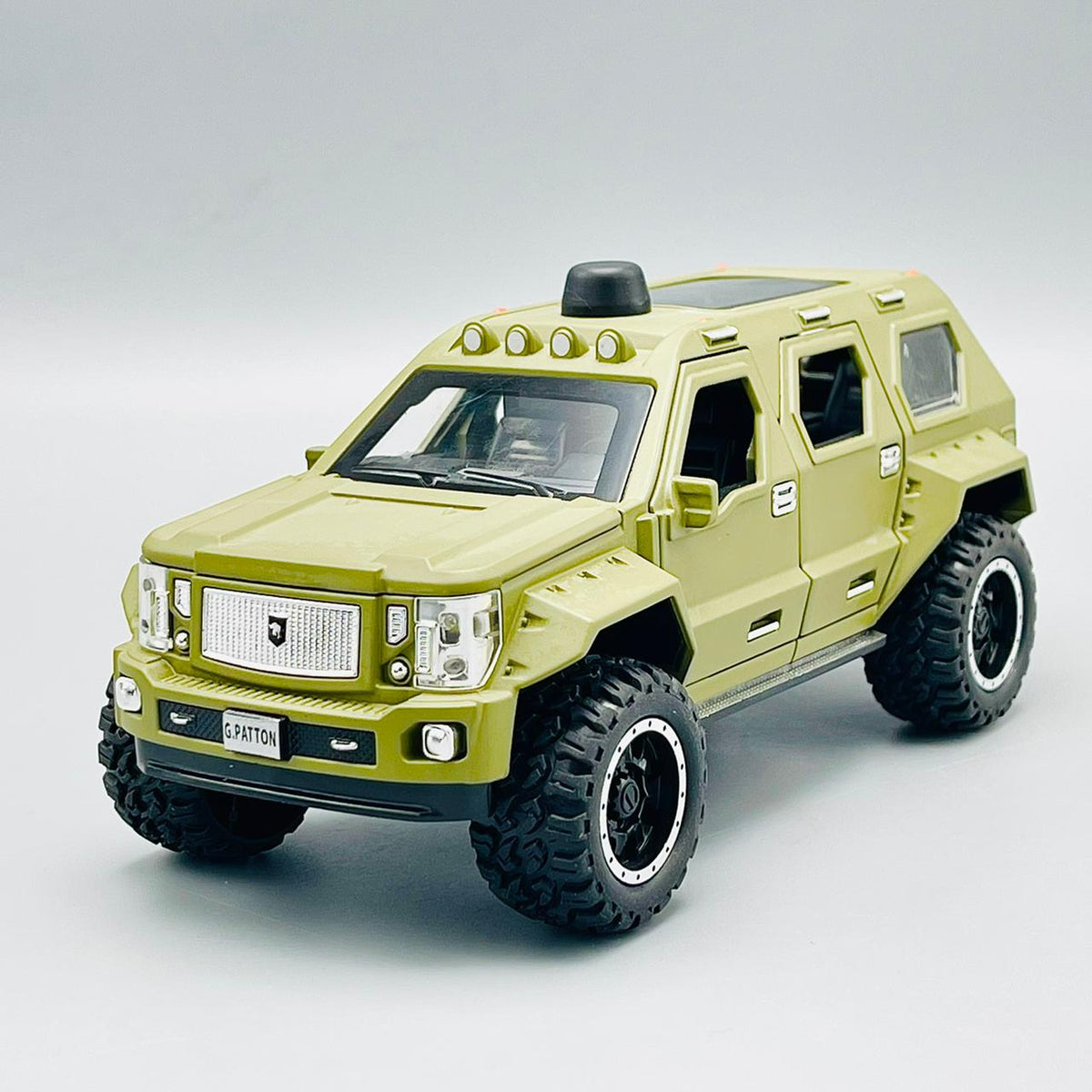 1:24 Diecast Metal Chariot George Patton Off Road SUV