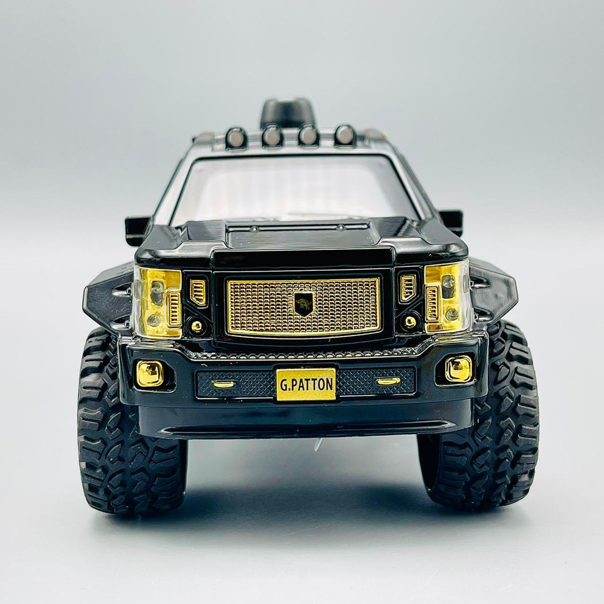 1:24 Diecast Metal Chariot George Patton Off Road SUV