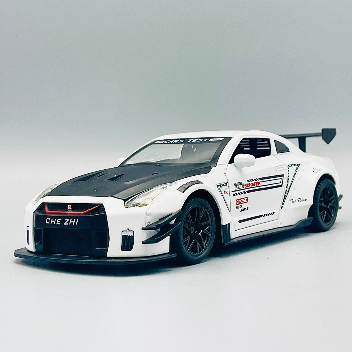 1:24 Diecast Metal Nissan GTR Sports