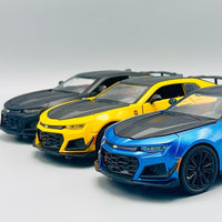 Thumbnail for Diecast Chevrolet Camaro with Light Scale 1:24