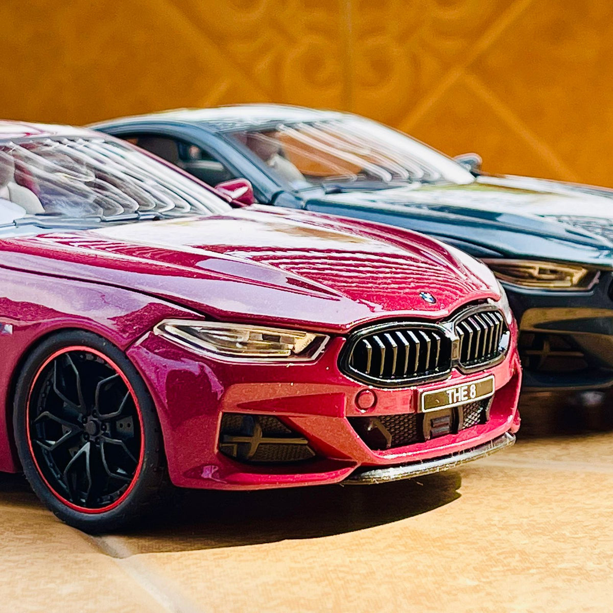 1:24 Diecast Metal BMW M8