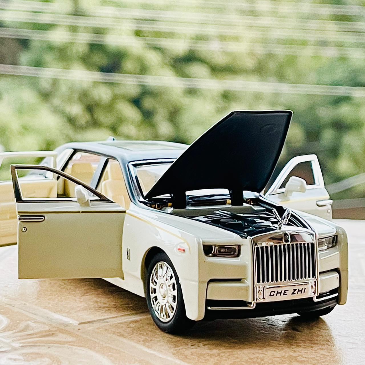 1:32 Diecast Metal Rolls Royce Phantom