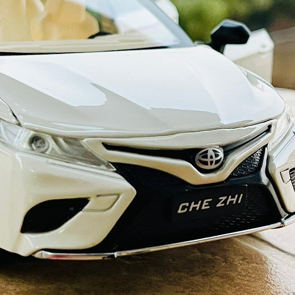 1:24 Diecast Metal Toyota Camry