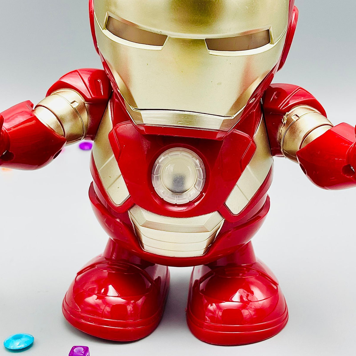 Super Dance Hero Robot