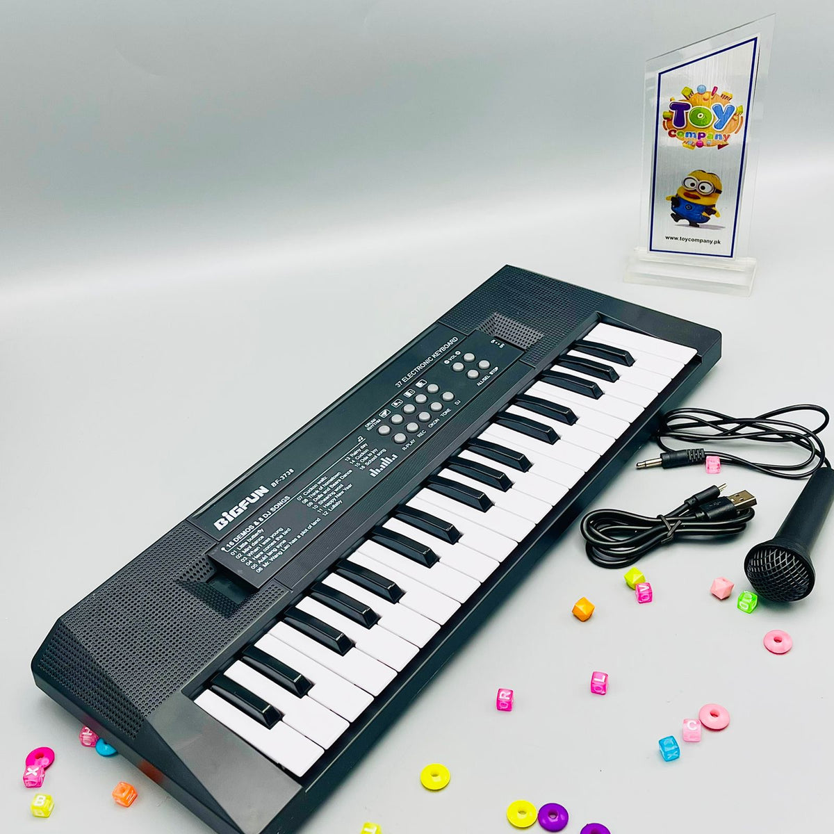 Realistic Electronic Keyboard Piano with Microphone