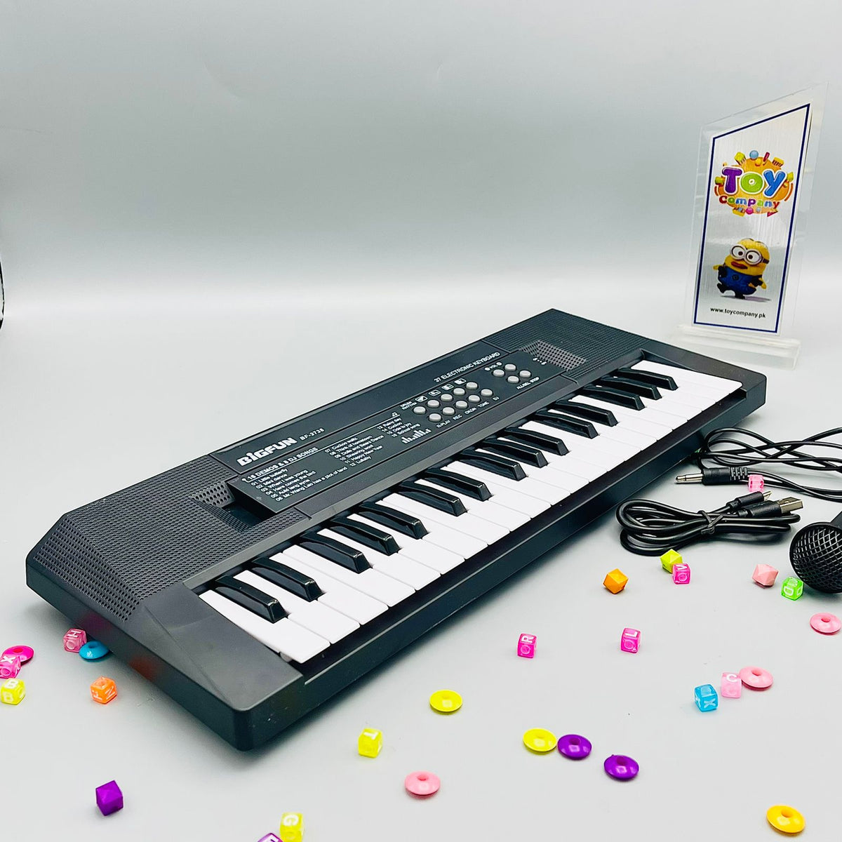 Realistic Electronic Keyboard Piano with Microphone
