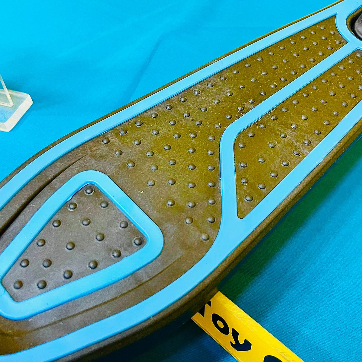 Premium Quality Twist Scooter - Blue