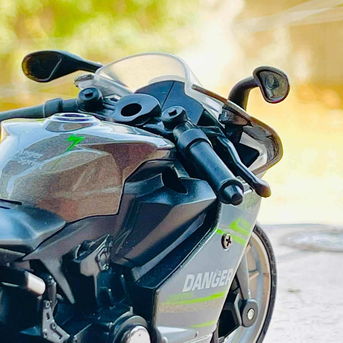 Diecast Yamaha R6 Style Diecast Metal Bike