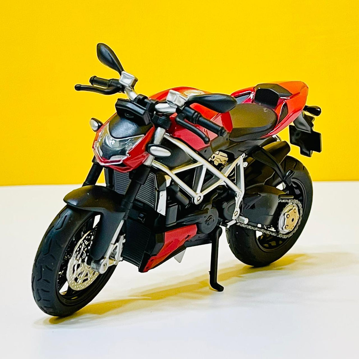 Diecast Metal Motor Bike - Collectors Edition