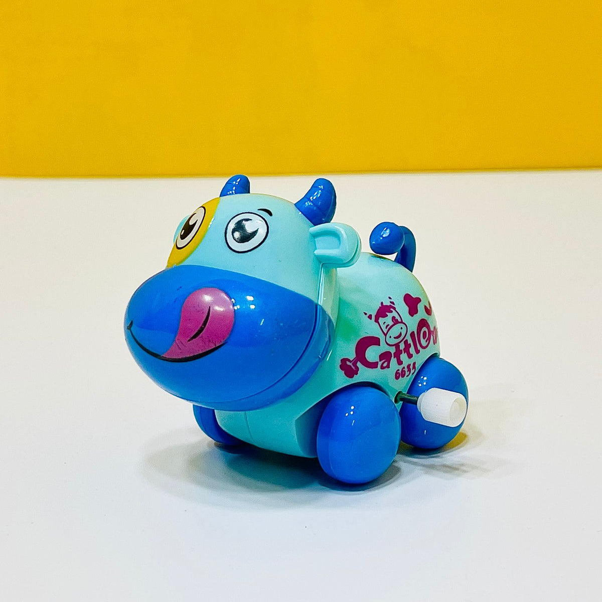 Friction Wind-Up Cattle Toy