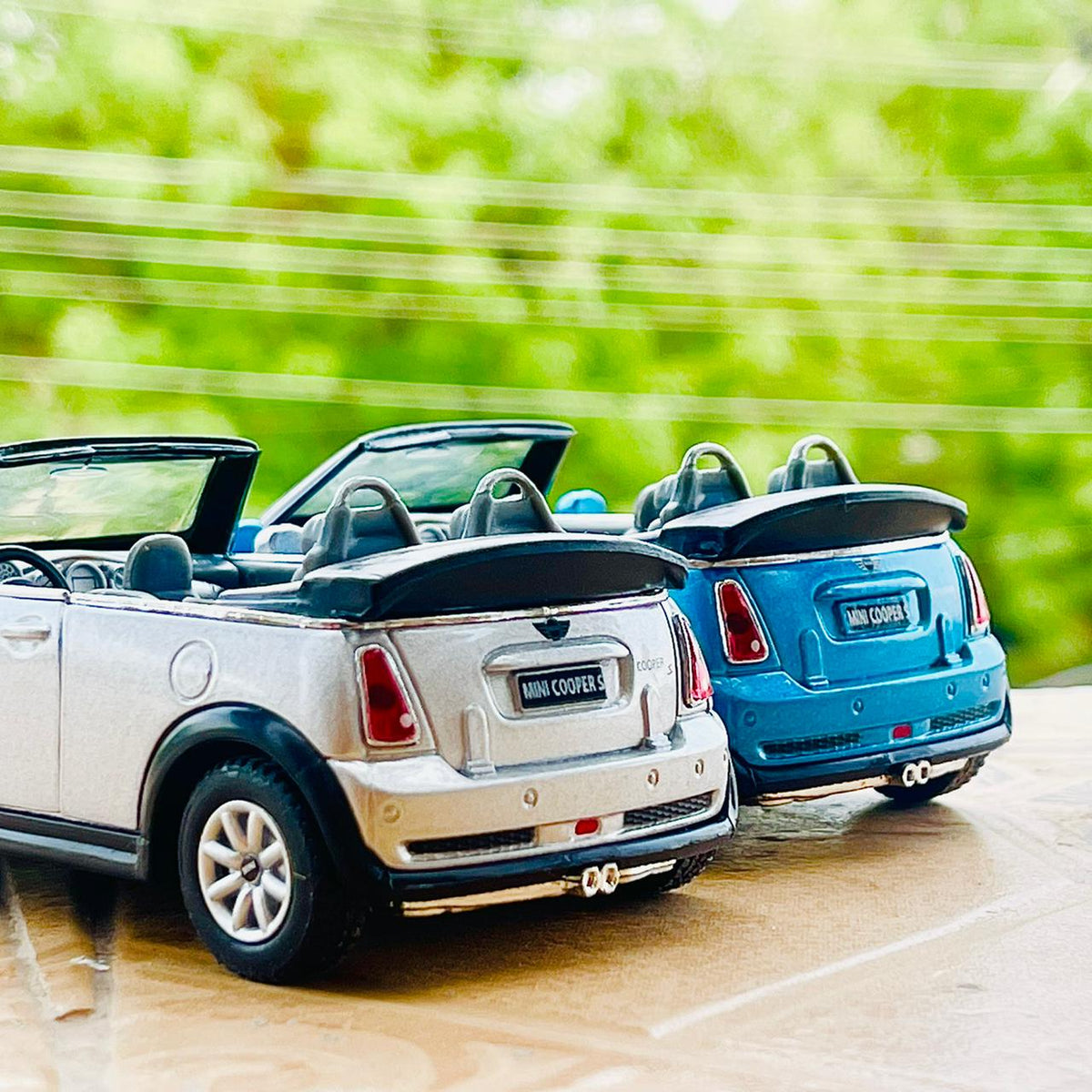 Kinsmart Metal Body 1:28 Mini Cooper S - Convertible