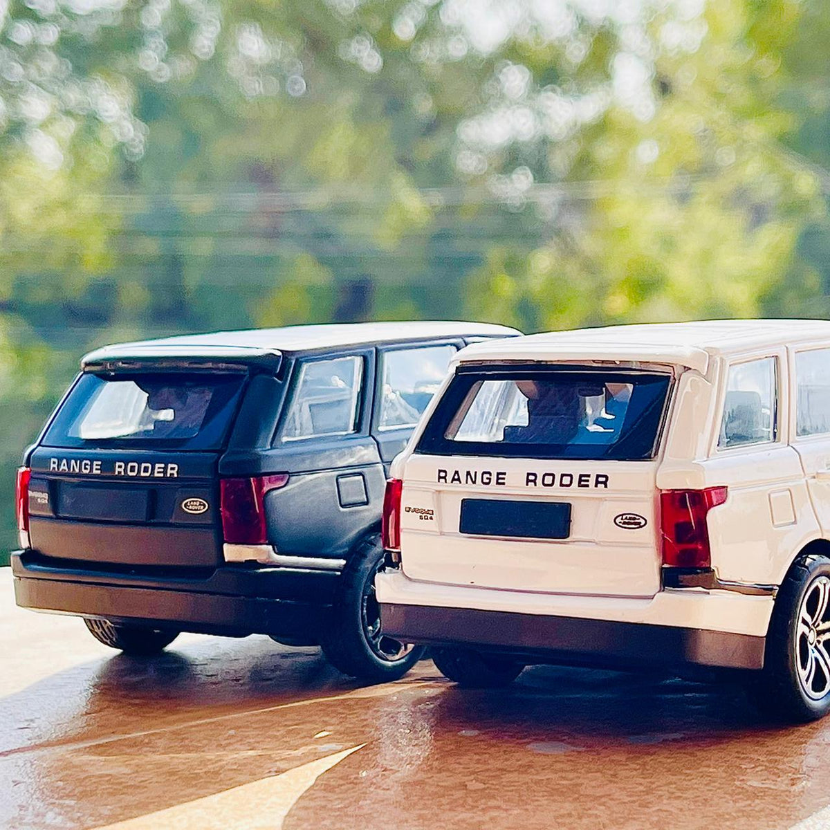 1:32 Diecast Range Rover